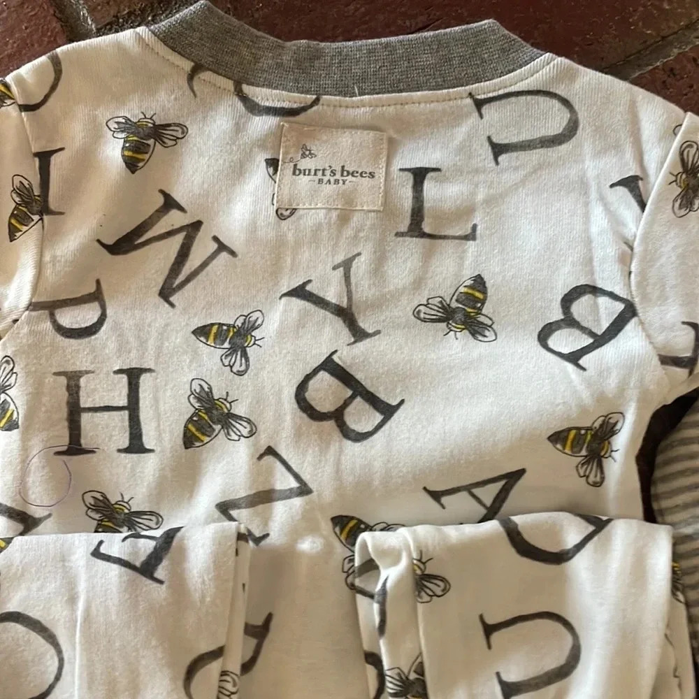 Burt's Bees Baby Pajamas Zip Front Non-slip Footed Pjs, 100% Organic Cotton‎ - Picture 6 of 9